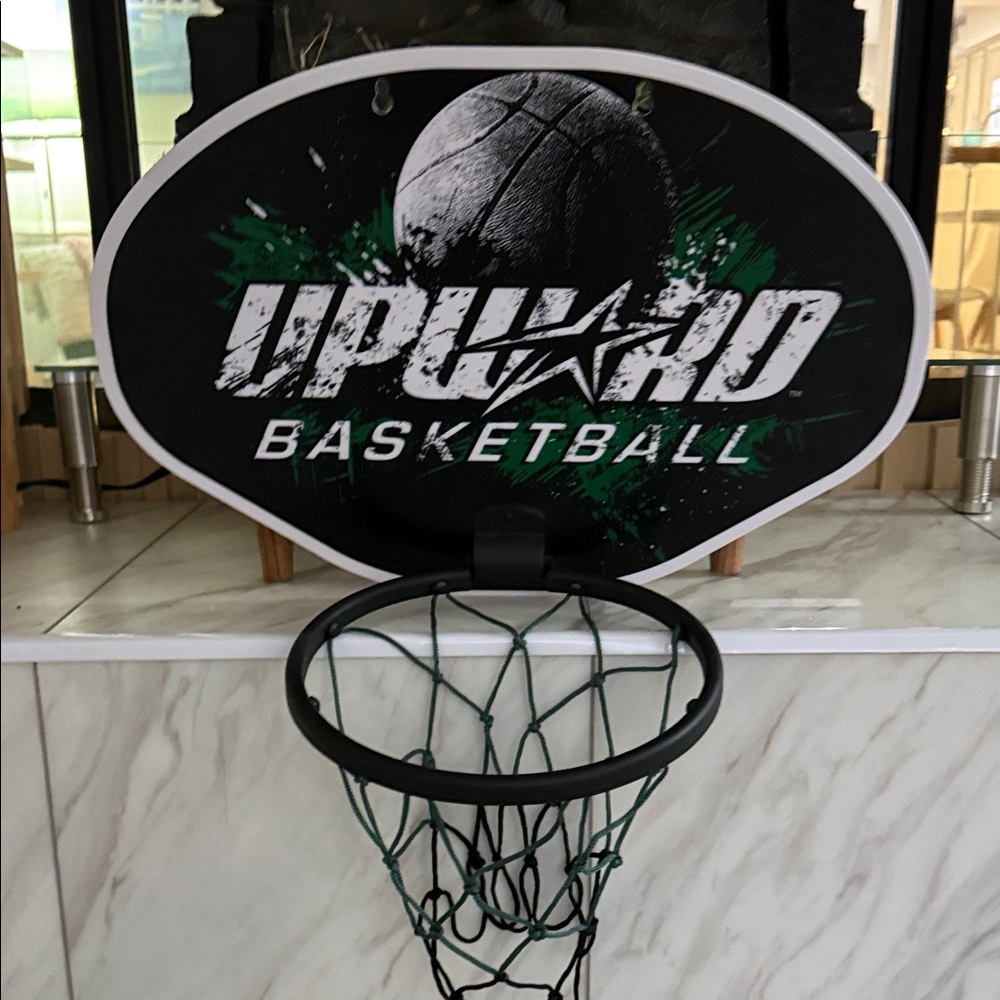 Upward Basketball Hoop with Net